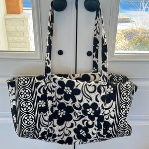 Vera Bradley large travel duffle bag